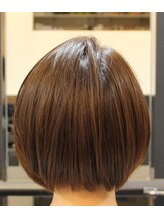 ディーヘアーデザイン(d.HAIR DESIGN) 前下がりショートボブ