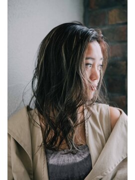 ブロッサム 大塚店(Blossom) ロングレイヤーのバレイヤージュカラー