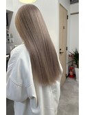 大人美人ロングレイヤー×ストレート×ホワイトグレージュ