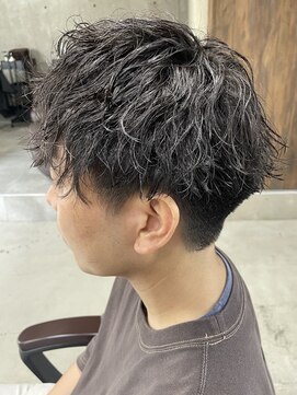 フイ 自由が丘(men's salon Hui) メンズ/アップバング/ツーブロックマッシュ/束感ショート波巻き