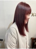 チェリーレッド