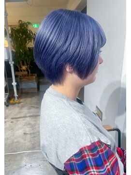 ニュート(Neut ) ブルーラベンダーカラー/ハイトーンショートボブ/ケアブリーチ/