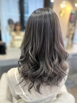 ラビス 浦和(Lovis) 切りっぱなしボブ/エアリーロング/美髪/ピンクブラウン/浦和