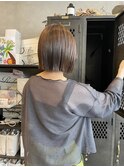 外国人風カラー切りっぱなしミディアッシュカラー透明感