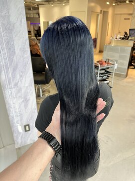 エイト 神戸三宮店(EIGHT) ネイビーカラー!