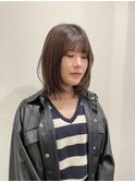 ココアブラウン/艶カラー/ミディアム/レイヤーカット