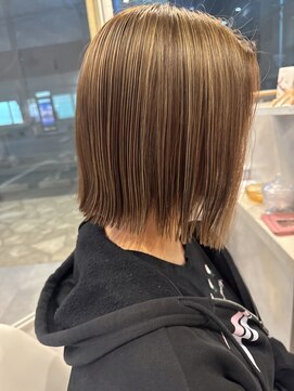 ローゼル(roselle) 切りっぱなしボブ