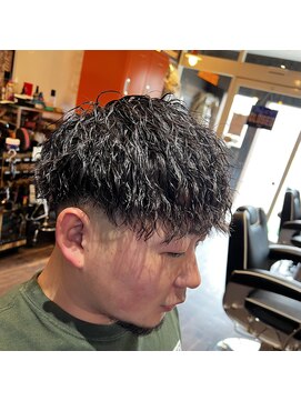 ブライズ(BRORISE) skin fade twist spiral