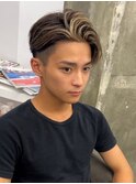 ハイライトカラーミルクティーベージュレイヤーカット