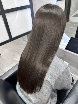 シアン(CYAN) 髪質改善ストレート