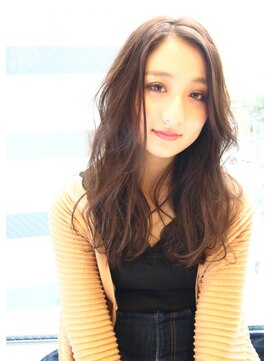 ビーハイブ 一番町店 アヴェダ(BEHIVE) 「BEHIVE一番町店」高橋しおり　無造作ウェーブでセクシーロング