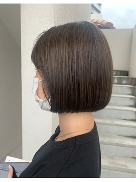 ステイシー(STACY) STACY オリーブカラー× シースルーバング×ボブ