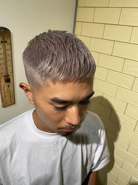 タケシズバーバー(BARBER) クロップ風ナチュラルベリーショート