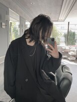 シン(syn)&nbsp;センターパート　ウルフ