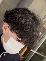 フィフス トウキョウ (fifth TOKYO)&nbsp;ツイストスパイラルパーマ刈り上げツーブロックメンズパーマ