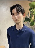メンズ毛流れニュアンスセンターパートカットパーマ(表参道)