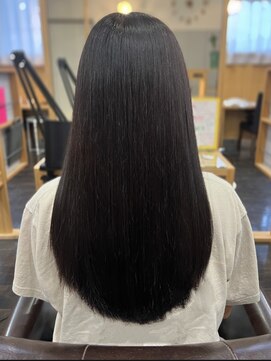 シアン(SHIAN) ストレートエステで栄養たっぷりな艶髪に