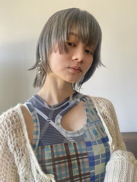 ヘアーアイストゥーレ(HAIR ICI TRE) 大人可愛い大人美人くすみカラーアッシュグレーベージュ担当吉澤