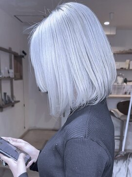 ブレイズヘアー(BLAZEhair) 【黒染め消滅】ホワイト×ブリーチ4回