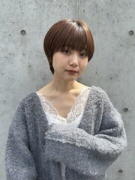 ブレンドバイハピネス(Blend by happiness) 大人可愛い20代30代40代50代ウルフレイヤーボブ丸みショートボブ