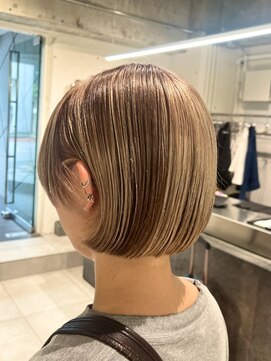 ダブ アオヤマ(DaB AOYAMA) 切りっぱなしボブショートボブローライトカラーミルクティー