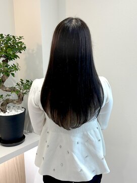 アビエブラン 若江岩田(abije blanc) 艶感ストレートロング【若江岩田】