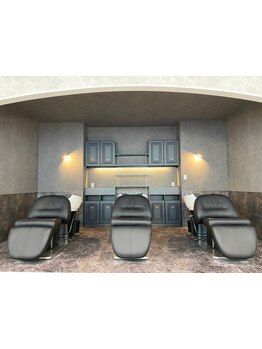 《カット+カラー\4000》いつでも同価格だから続けて通いやすい♪綺麗を保てるライフスタイルへ