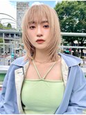 ミディアムレイヤーカットハッシュカット抜きっぱなしブランド