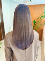 アテナ(ATENA)&nbsp;後ろ姿で魅せる髪質改善×レイヤーカット【中嶋翔也】