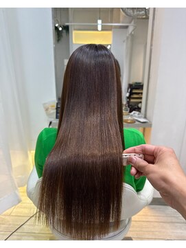 シゲ 自由が丘店(SHIGE) 白髪染めも髪質改善カラーでマイナス10歳40代50代白髪ぼかし美髪