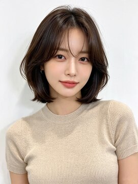 エイチ ウルフカット 大阪梅田(811) グレージュカチモリヘアレイヤーボブ50代ボーイッシュ