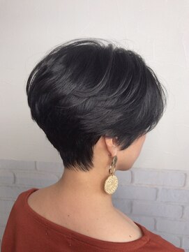 スヴァーゴ ヘアー svago hair ショートスタイル