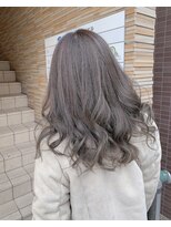 カイル(kyle)&nbsp;透明感グレージュカラー★