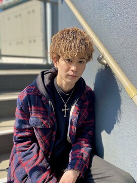 ヘアサロンM 新宿 デザインカラー/厚めバング/ローライト/スリークボブ