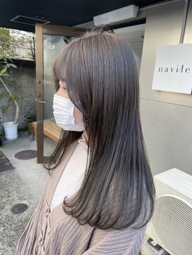 ネイヴィル(navile) ◎明るめのオリーブベージュ