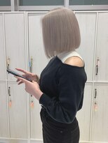 リー 梅田(Lee)&nbsp;Lee 梅田茶屋町 暖色 white