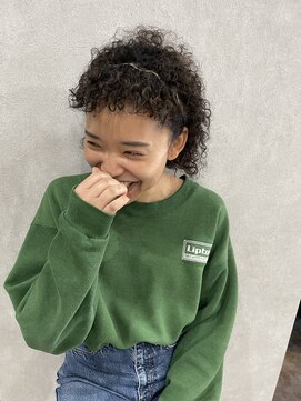 リアイス(Re:ICE) 外国人風ショート針金ハード強め特殊スパイラルパーマ