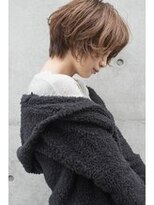 グルグル 下総中山店(GULGUL)&nbsp;柔らかピンクベージュ×面長さんに似合うエッジショート