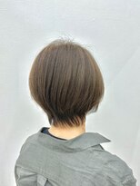 シロ&nbsp;髪質改善/大人可愛い/水素カラー/水素縮毛矯正/ショートボブ