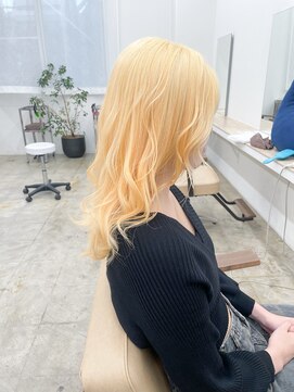 ニュート(Neut ) ケアブリーチ抜きっぱなしブロンドカラー/ハイトーン/名古屋