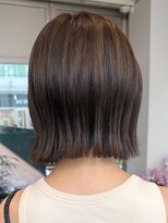 ノード(NODE)&nbsp;栄黒髪垢抜け外ハネシルエットボブヘア