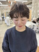 イン(in.)&nbsp;ショートパーマ/ちょいクセ/ショートヘア