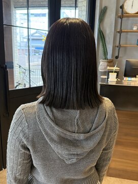 ゼル 大和八木(ZELE) 切りっぱなしボブ