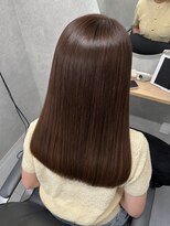 リノア 西梅田 福島(Linoa) ブリーチなしショコラベージュの艶髪ストレート