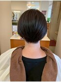 ショートボブ