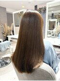 乾かすだけで広がらない！扱いやすくなる美髪縮毛矯正