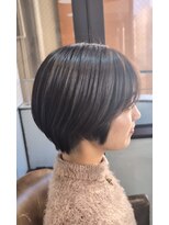 アズーア ヘアーアンドスパ(azure hair&spa) 顔周りがつながるショートボブ