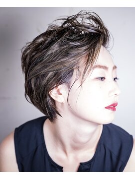 ヘア ユニック(HAIR UNIQUE) ショートブレンド