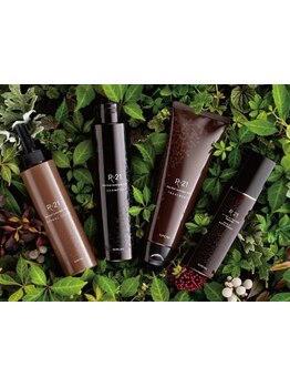 【ヘッドスパ+トリートメント\5500】プライベート空間で自分へのご褒美を…。嬉しいボリュームUP効果も♪