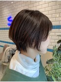 ラベンダーアッシュカラーの前下がりショートボブ♪新宿